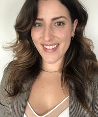 Book an Appointment with Dr. Julia Almeida for Chiropractic