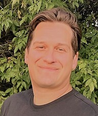 Book an Appointment with Sean Cepeda for Counselling and Mental Health Therapy