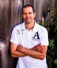 Book an Appointment with Shayne Baylis DC for Chiropractic