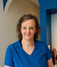 Book an Appointment with Dominique Therien for Acupuncture