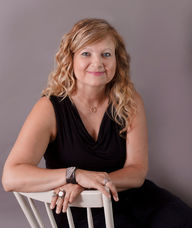 Book an Appointment with Anne Farkas for Massage Therapy