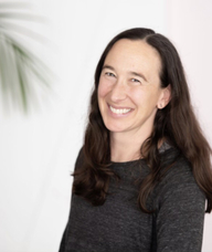 Book an Appointment with Kirsten McFarlane (Spectrum Pilates) for Classical Pilates