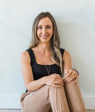 Book an Appointment with Alanna Allan for Acupuncture Treatments