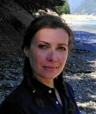 Book an Appointment with Olena Naftulyev for Registered Massage Therapy