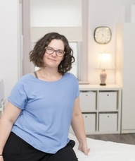 Book an Appointment with Maureen Blevins-Hayward for Massage Therapy