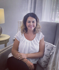 Book an Appointment with Hande Dumanogullari for Individual Psychotherapy