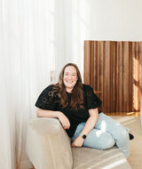 Book an Appointment with Dr. Katie Watson MacDonell at Daurio Counselling