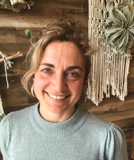 Book an Appointment with Véronique Marcoux for Acupuncture
