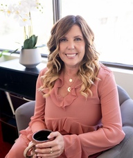 Book an Appointment with Lindsey MacDonald for Counselling Therapy