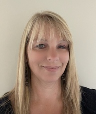 Book an Appointment with Elaine Oosting for Counselling Services