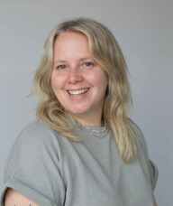 Book an Appointment with Amanda Caskie for Workshops & Classes